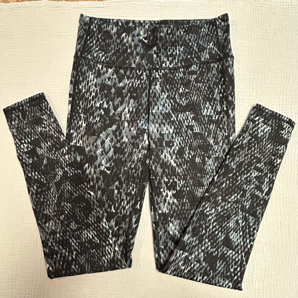 Athleta Chaturanga High-Rise Tight in Snake Print Black Gray